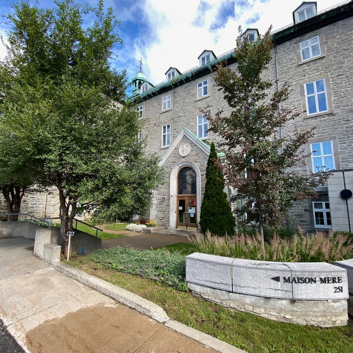 đ„ La Cite des hospitaliĂšres en transition